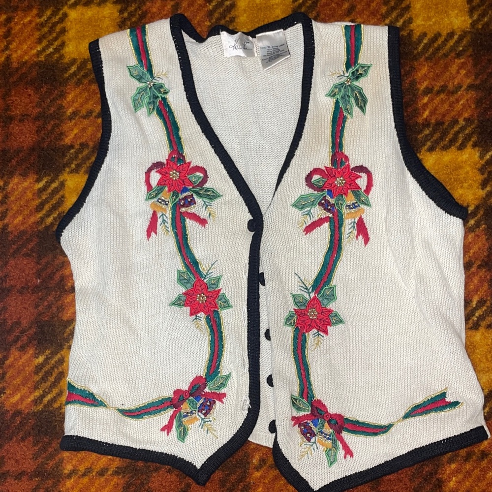 Kathie Lee Collection Cream V-Neck Sweater Vest with Floral Embroidery